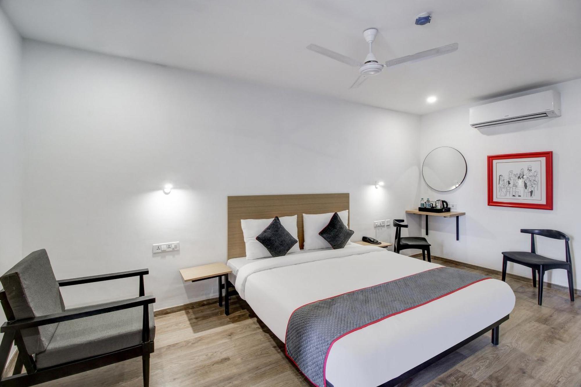 Hotel Super Townhouse Rcc Majestic 397 Lb Nagar à Haïdarabad Extérieur photo