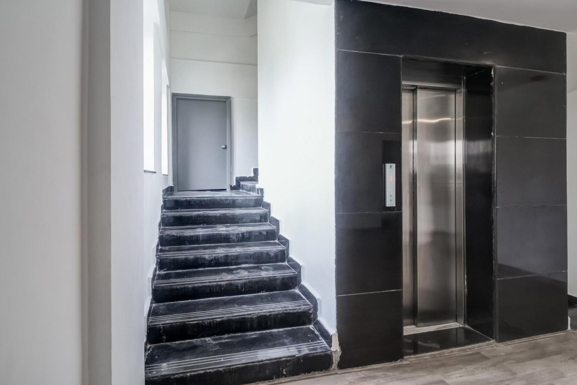 Hotel Super Townhouse Rcc Majestic 397 Lb Nagar à Haïdarabad Extérieur photo